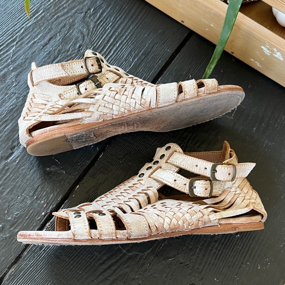 BED|STU White Nectar Distressed Leather Woven Sandals 9